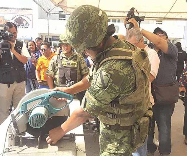 Retiran armas de las calles Retiran armas de las calles