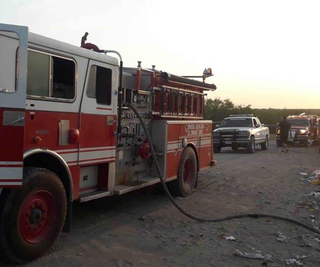 Movilizan incendios a bomberos Movilizan incendios a bomberos