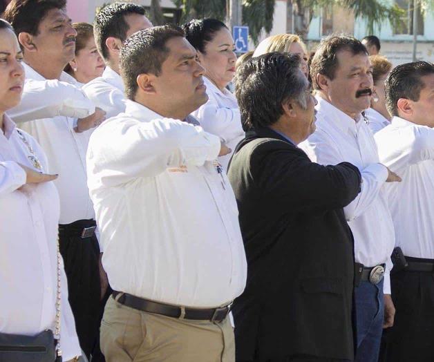 Listos maestros para nuevo ciclo Listos maestros para nuevo ciclo