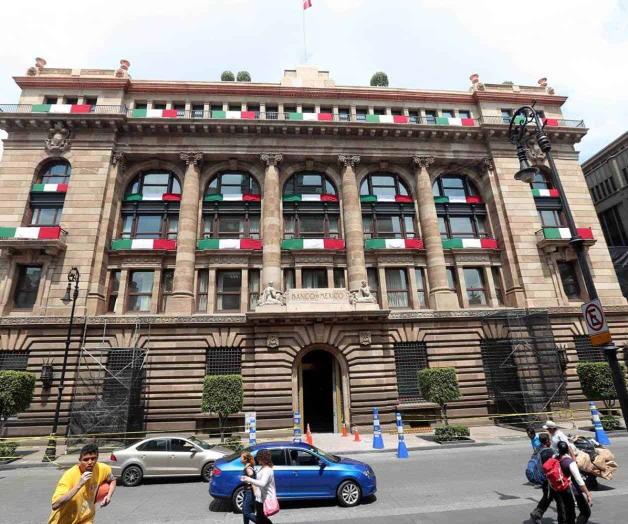 Le preocupa a Banxico que la política de AMLO genere inflación y desaceleración Le preocupa a Banxico que la política de AMLO genere inflación y desaceleración