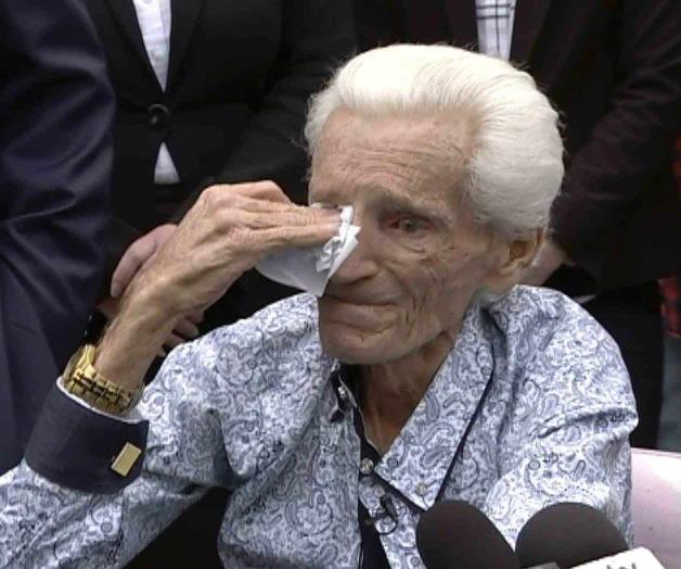 Víctima de abuso llega a acuerdo con orden religiosa Víctima de abuso llega a acuerdo con orden religiosa