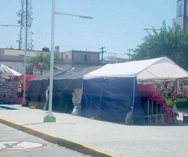 Hacen de plaza todo un mercado Hacen de plaza todo un mercado