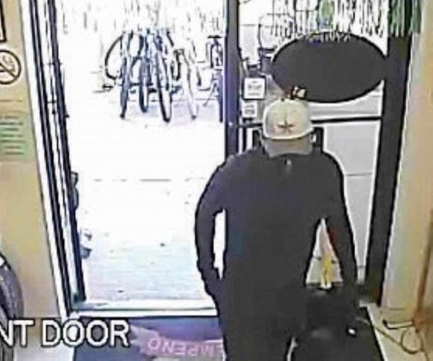 Les ponen precio a los que robaron 16 armas Les ponen precio a los que robaron 16 armas