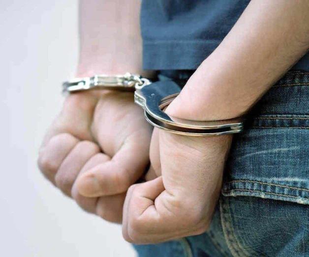 Vinculan a menor en robo comercial Vinculan a menor en robo comercial