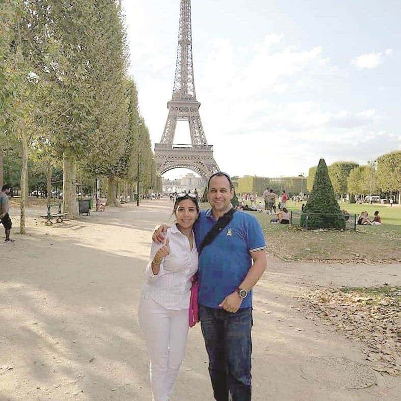 PARÍS. Zaira y Pedro.