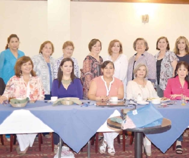 Celebran a cumpleañeras de agosto Celebran a cumpleañeras de agosto