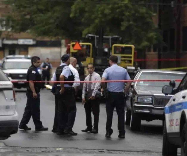 Fin de semana violento en Chicago deja 1 muerto y 21 heridos Fin de semana violento en Chicago deja 1 muerto y 21 heridos