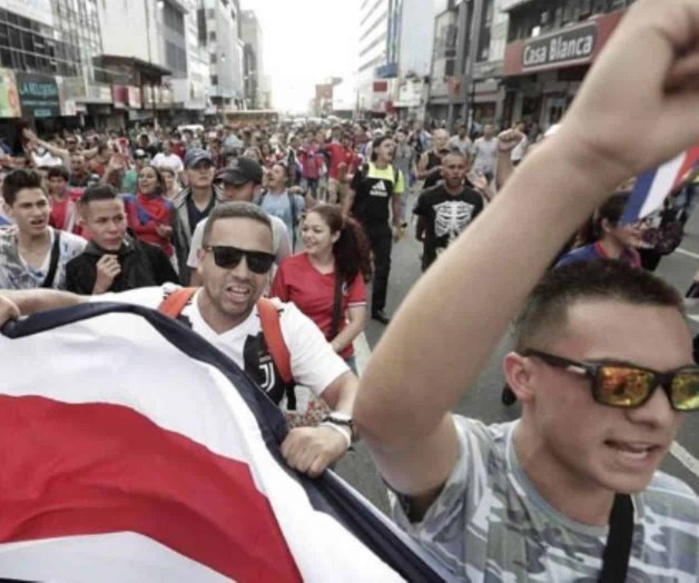 Detienen a 40 manifestantes en marcha de xenófoba en Costa Rica