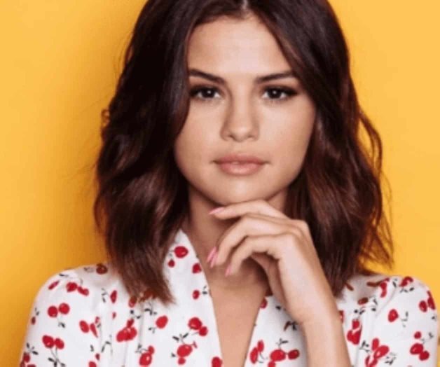 Selena Gomez se hace dos tatuajes Selena Gomez se hace dos tatuajes