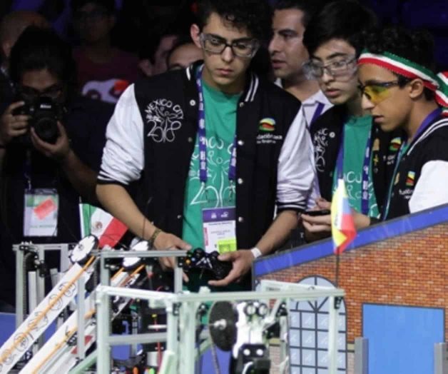 México gana medalla de plata en Robótica México gana medalla de plata en Robótica