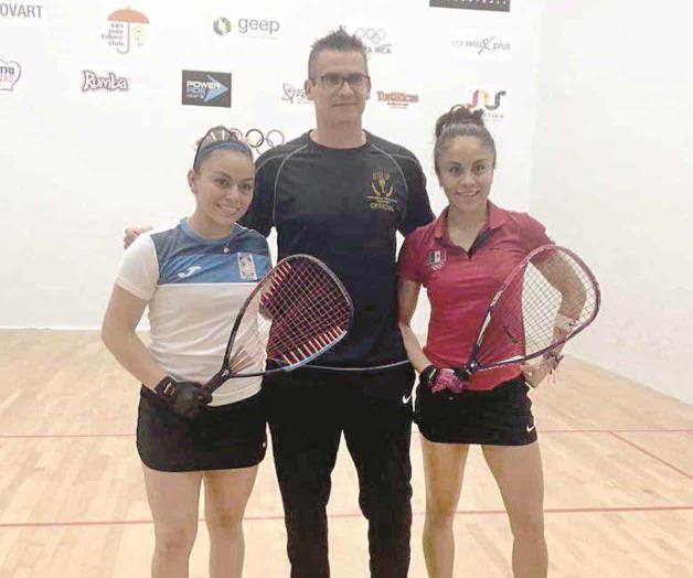 ¡CEDE LA CORONA! ¡CEDE LA CORONA!