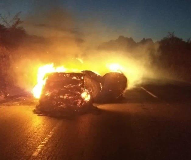 Intentan bloquear ruta a Monterrey Intentan bloquear ruta a Monterrey