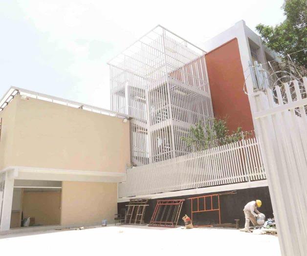 Planteles reabren ya reconstruidos Planteles reabren ya reconstruidos