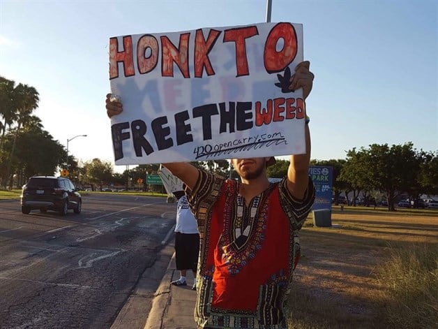 Llaman a liberar la cannabis en Texas, para uso medicinal Llaman a liberar la cannabis en Texas, para uso medicinal