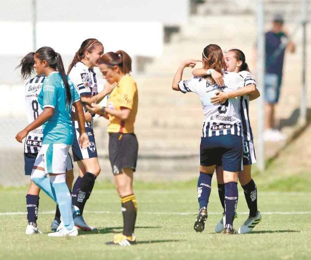 ¡DESPLUMADERO EN EL BARRIAL! ¡DESPLUMADERO EN EL BARRIAL!