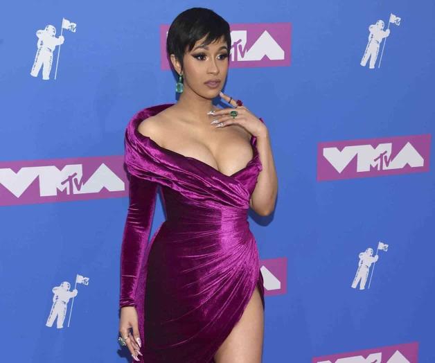 Cardi B y otros famosos desfilan previo a los MTV VMAs 2018 Cardi B y otros famosos desfilan previo a los MTV VMAs 2018
