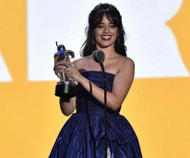 Se lleva Camila Cabello el premio de Video del Año en los VMAs Se lleva Camila Cabello el premio de Video del Año en los VMAs