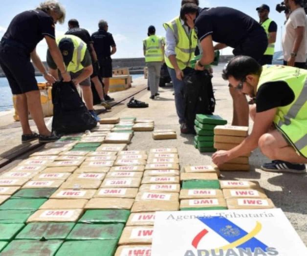 Autoridades decomisan 300 kilos de cocaína en el mediterráneo Autoridades decomisan 300 kilos de cocaína en el mediterráneo