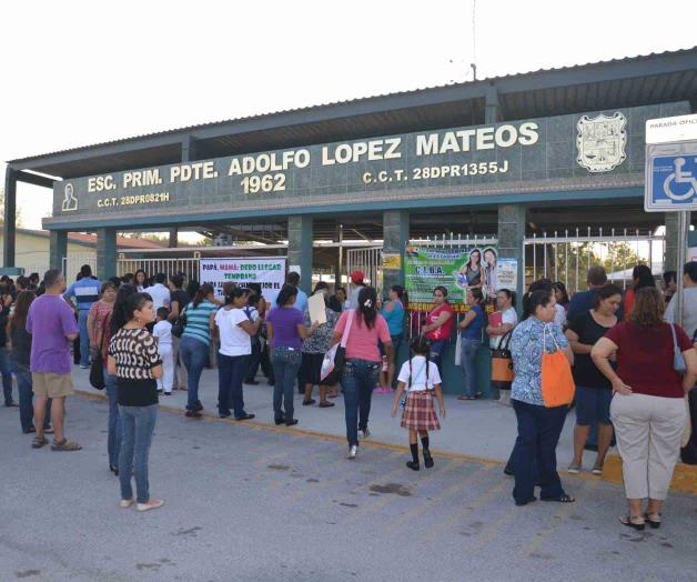 Profesores darán clases sin paga Profesores darán clases sin paga