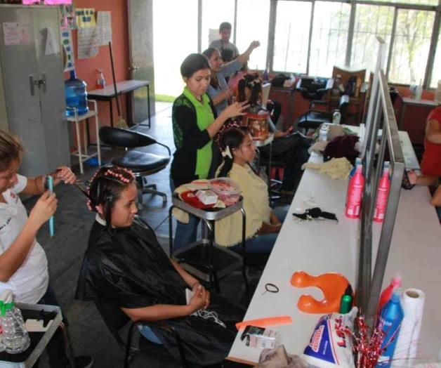 Invitan a cursos de capacitación Invitan a cursos de capacitación