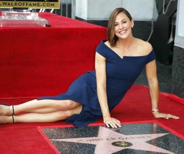 Jennifer Garner recibe estrella en Hollywood
