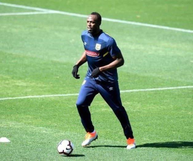 Usain Bolt ya se cala con el Mariners Usain Bolt ya se cala con el Mariners