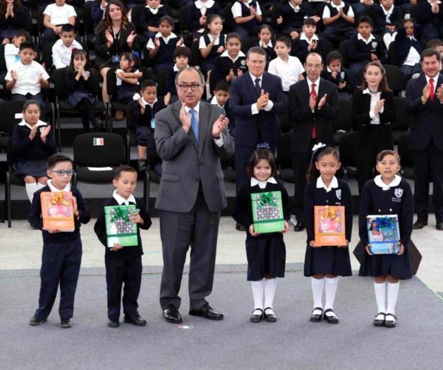 Vuelven a las aulas con nuevo modelo educativo Vuelven a las aulas con nuevo modelo educativo