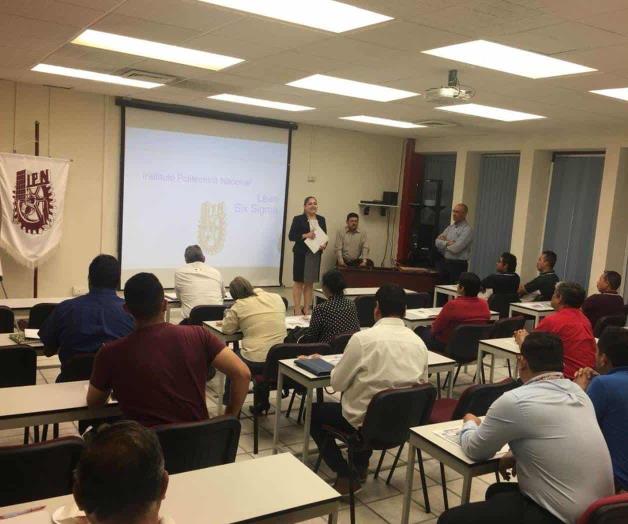 Atiende IPN a 100 alumnos Atiende IPN a 100 alumnos