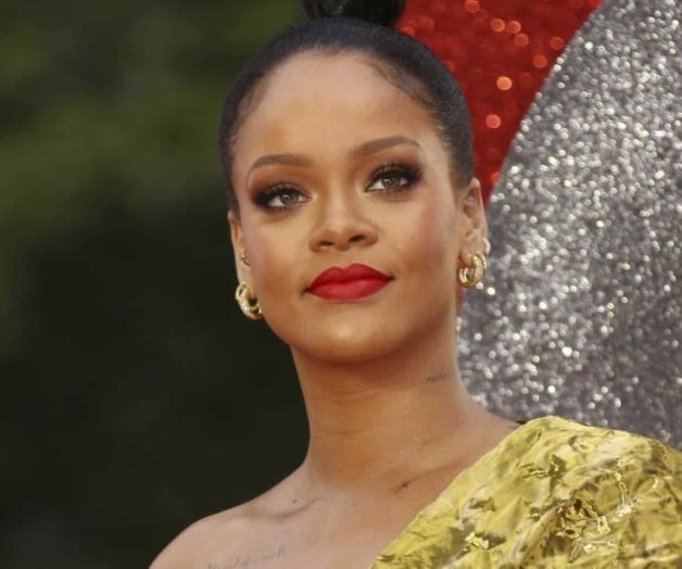 Rihanna le pide 100 millones a ministro holandés Rihanna le pide 100 millones a ministro holandés