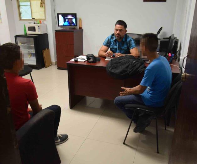 Chiquitos pero picosos Chiquitos pero picosos