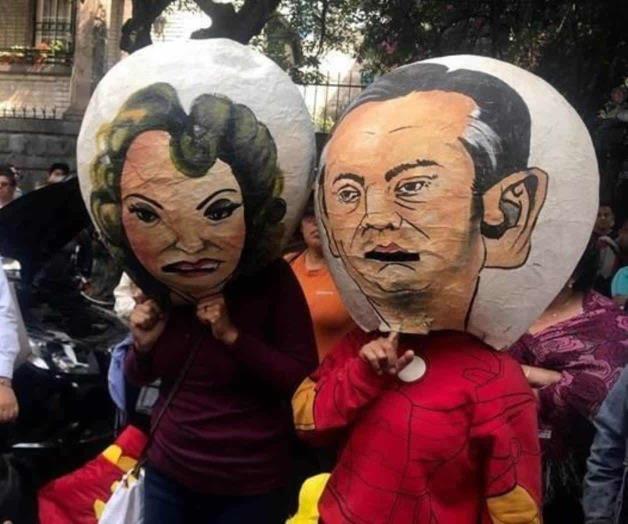 Protesta CNTE en oficina de López Obrador