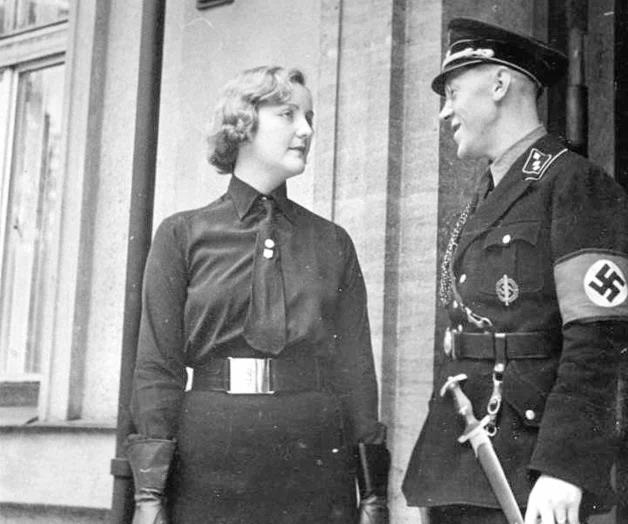 La valkiria que cabalgaba con los SS La valkiria que cabalgaba con los SS