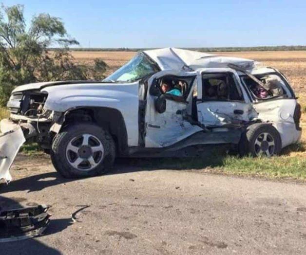 Brutal encontronazo; mueren reynosenses. Tragedia en la ‘Curva de los Indios’ Brutal encontronazo; mueren reynosenses. Tragedia en la ‘Curva de los Indios’