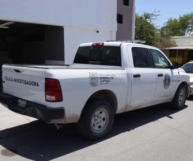 Armados y con violencia la despojan de su vehículo Armados y con violencia la despojan de su vehículo