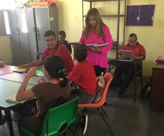 Apoyan Escuela de Educación Especial Apoyan Escuela de Educación Especial