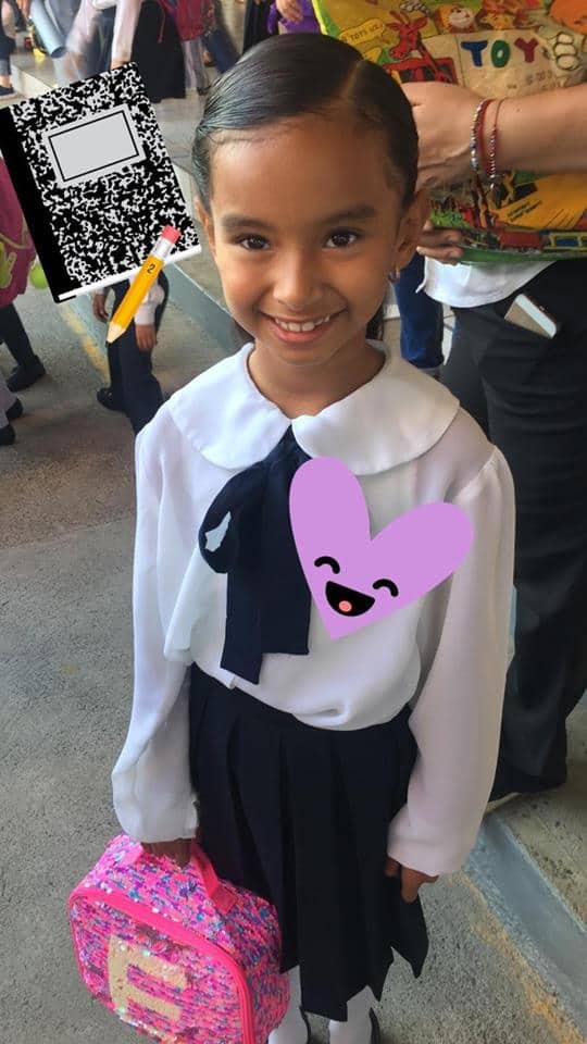 FELIZ. Emilia Hernández.