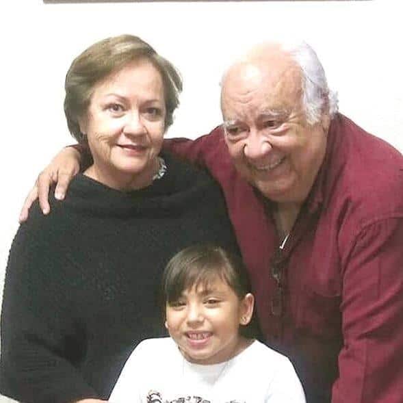 Cuidadosos. Marisela y Carlos González.