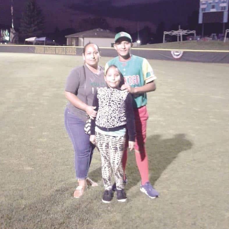 CÉSAR. Fam. Monjaras Mata.