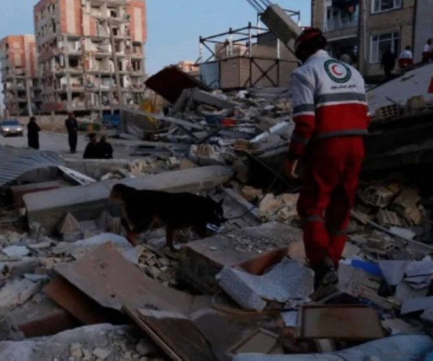 241 heridos tras terremoto en Irán 241 heridos tras terremoto en Irán