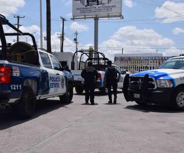 Roban vehículo afuera de vivienda de afectada Roban vehículo afuera de vivienda de afectada