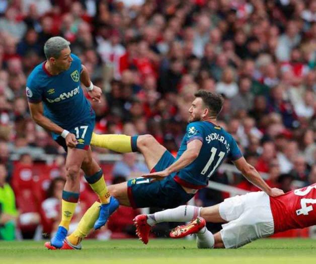 ¡HUNDE AL WEST HAM!