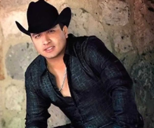 Julión Álvarez promociona “Te lo estoy afirmando” Julión Álvarez promociona “Te lo estoy afirmando”