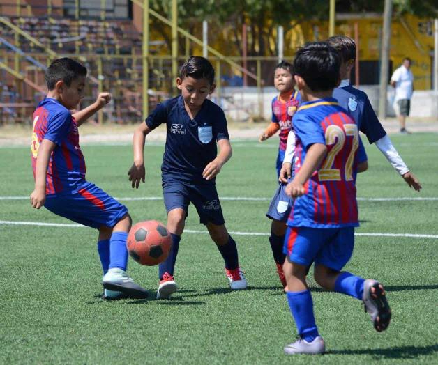 Sigue Inglaterra con paso firme Sigue Inglaterra con paso firme