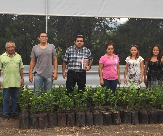 Incentivan a jóvenes en la rama pecuaria Incentivan a jóvenes en la rama pecuaria