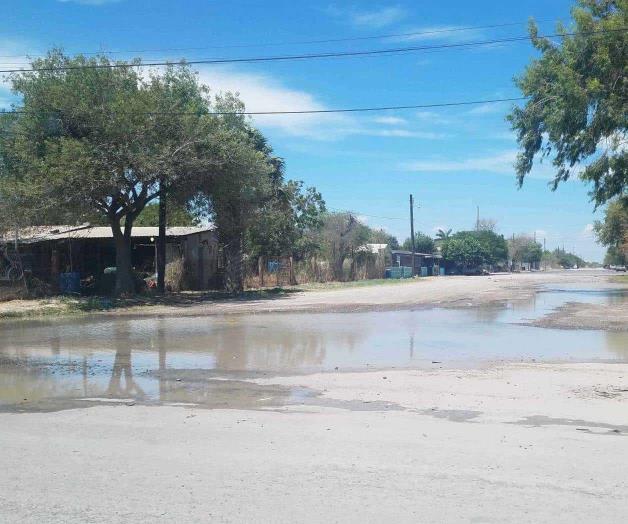 Tiene fuga de agua tres días Tiene fuga de agua tres días