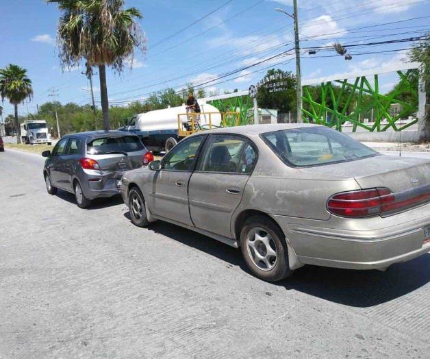 Estrangula accidente el tráfico vehicular Estrangula accidente el tráfico vehicular