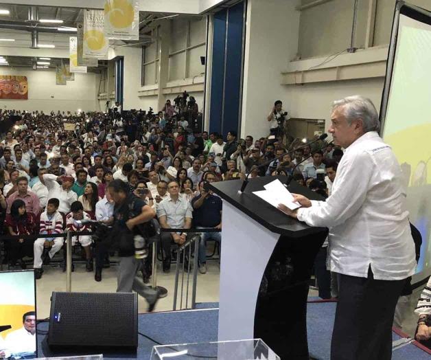 Pide a maestros cero ausentismo Pide a maestros cero ausentismo