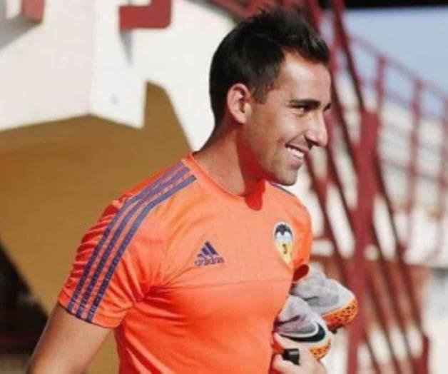 Borussia Dortmund se hace de los servicios del delantero Paco Alcácer