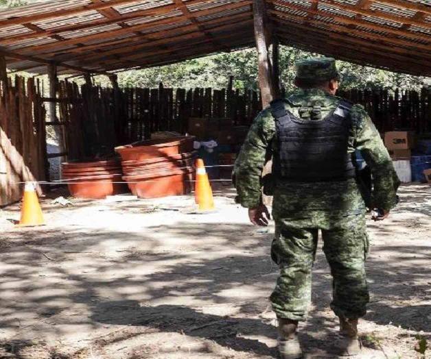 Ejército asegura laboratorio y arsenal en Michoacán y Zacatecas Ejército asegura laboratorio y arsenal en Michoacán y Zacatecas