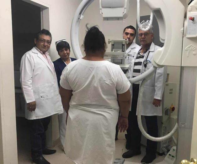 Interpretarán radiólogos estudios de mamografías